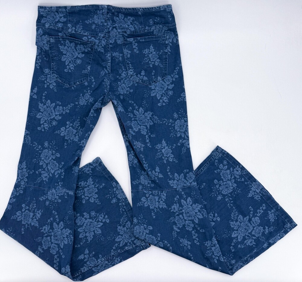 We The Free Jeans Womens 31 Blue Floral Bootcut Boho High Rise Retro Whimsi